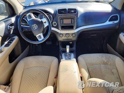 Zdjęcie 8 z 12 samochodu: 2016 DODGE JOURNEY SE VIN:3C4PDCAB1GT199772 - miniatura
