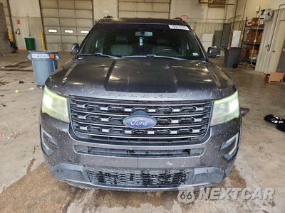 Piąte zdjęcie samochodu w środku: 2017 FORD EXPLORER XLT VIN:1FM5K7D89HGA40942 - miniatura