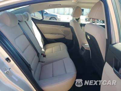 Zdjęcie 10 z 12 samochodu: 2017 HYUNDAI ELANTRA VALUE EDITION VIN:KMHD84LF4HU358557 - miniatura
