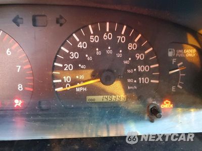 Zdjęcie 9 z 12 samochodu: 2000 TOYOTA TACOMA PRERUNNER VIN:4TANM92N5YZ611698 - miniatura