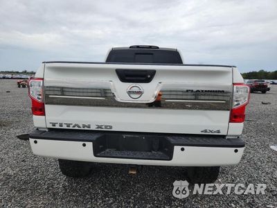 Zdjęcie 6 z 12 samochodu: 2016 NISSAN TITAN XD PLATINUM RESERVE VIN:1N6BA1F44GN516149 - miniatura