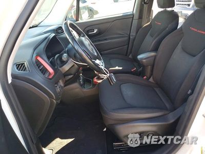 Zdjęcie 7 z 13 samochodu: 2016 JEEP RENEGADE TRAILHAWK VIN:ZACCJBCT5GPD31172 - miniatura