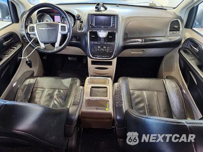 Zdjęcie 8 z 13 samochodu: 2014 CHRYSLER TOWN & COUNTRY TOURING VIN:2C4RC1BGXER295040 - miniatura