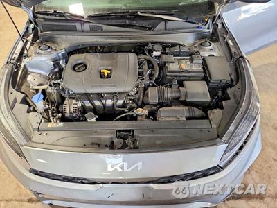 Zdjęcie 11 z 12 samochodu: 2023 KIA FORTE LXS VIN:3KPF24AD6PE571040 - miniatura