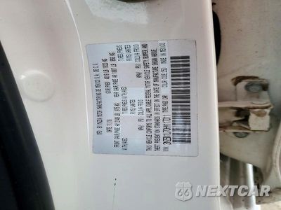 Zdjęcie 12 z 12 samochodu: 2017 MAZDA 3 SPORT VIN:3MZBN1U70HM117011 - miniatura
