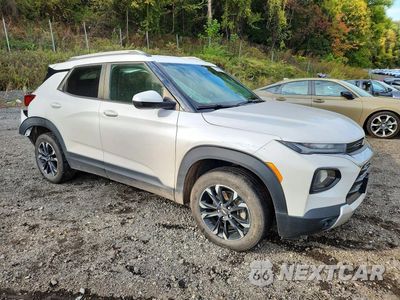 Czwarte zdjęcie samochodu z boku: 2021 CHEVROLET TRAILBLAZER LT VIN:KL79MRSL2MB111387 - miniatura