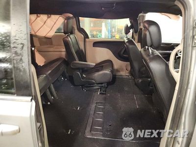 Zdjęcie 11 z 14 samochodu: 2017 DODGE GRAND CARAVAN SE VIN:2C4RDGBG9HR700809 - miniatura