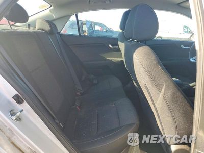 Zdjęcie 10 z 12 samochodu: 2020 KIA RIO S VIN:3KPA24AD0LE298553 - miniatura