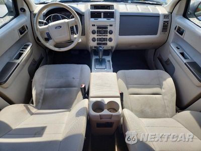 Zdjęcie 8 z 13 samochodu: 2011 FORD ESCAPE XLT VIN:1FMCU9DG1BKB09034 - miniatura