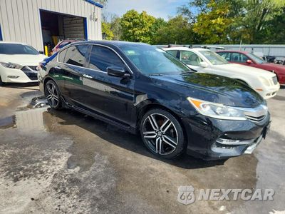 Czwarte zdjęcie samochodu z boku: 2017 HONDA ACCORD SPORT VIN:1HGCR2F53HA223237 - miniatura