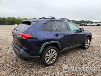 Trzecie zdjęcie samochodu z tyłu: 2019 TOYOTA RAV4 XLE PREMIUM VIN:2T3A1RFV7KW049154 - miniatura