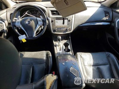 Zdjęcie 8 z 12 samochodu: 2016 NISSAN ALTIMA 3.5 SL VIN:1N4BL3AP8GC110063 - miniatura