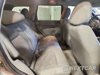 Zdjęcie 11 z 14 samochodu: 2007 JEEP GRAND CHEROKEE LAREDO VIN:1J8GR48K67C600248 - miniatura