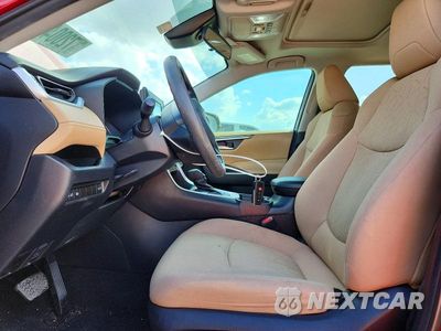 Zdjęcie 7 z 13 samochodu: 2021 TOYOTA RAV4 XLE VIN:2T3W1RFV7MW180545 - miniatura