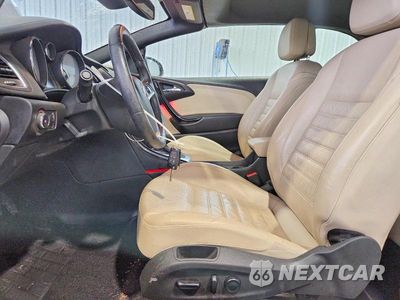 Zdjęcie 7 z 12 samochodu: 2019 BUICK CASCADA PREMIUM VIN:W04WH3N59KG300374 - miniatura