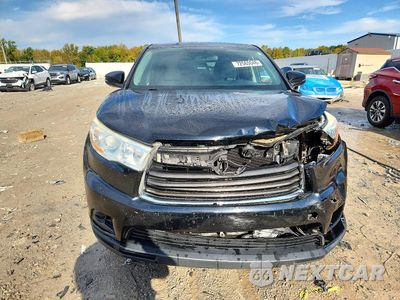 Piąte zdjęcie samochodu w środku: 2014 TOYOTA HIGHLANDER LE VIN:5TDZKRFH0ES018473 - miniatura