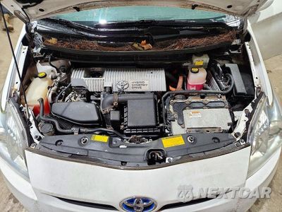 Zdjęcie 11 z 12 samochodu: 2010 TOYOTA PRIUS VIN:JTDKN3DU4A5139349 - miniatura