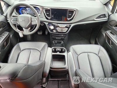 Zdjęcie 8 z 13 samochodu: 2026 CHRYSLER PACIFICA SELECT VIN:2C4RC1BG0TR272749 - miniatura