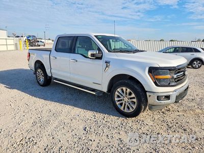 Czwarte zdjęcie samochodu z boku: 2024 FORD F150 XLT VIN:1FTFW3LD0RFB22666 - miniatura