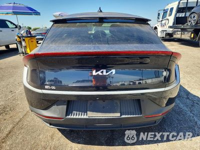 Zdjęcie 6 z 12 samochodu: 2024 KIA EV6 LIGHT LONG RANGE VIN:KNDC34LA9R5620135 - miniatura