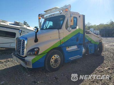 2017 FREIGHTLINER CASCADIA TOTER TRUCK 1FVAGDBG7HLJE1482 - główne zdjęcie licytacji z USA - miniatura