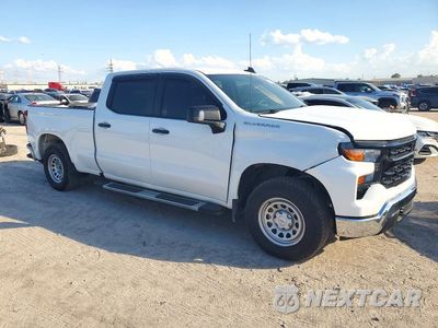 Czwarte zdjęcie samochodu z boku: 2024 CHEVROLET SILVERADO C1500 VIN:1GCPAAEK7RZ356711 - miniatura