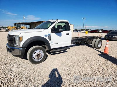 2019 FORD F550 SUPER DUTY 1FDUF5GT3KDA04497 - główne zdjęcie licytacji z USA - miniatura