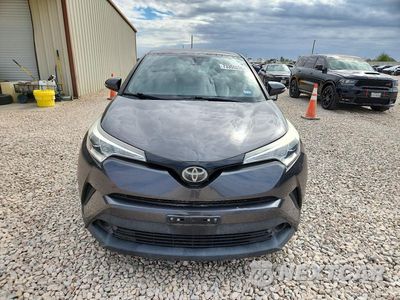 Piąte zdjęcie samochodu w środku: 2018 TOYOTA C-HR XLE VIN:NMTKHMBX2JR058644 - miniatura