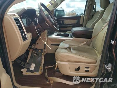 Zdjęcie 7 z 12 samochodu: 2016 RAM 1500 LARAMIE VIN:1C6RR6NM4GS286193 - miniatura