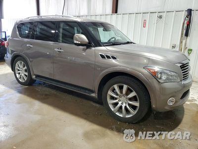 Czwarte zdjęcie samochodu z boku: 2014 INFINITI QX80 BASE VIN:JN8AZ2NE0E9068543 - miniatura