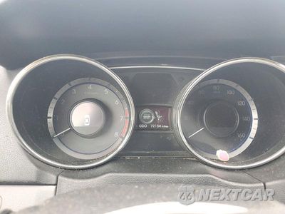Zdjęcie 9 z 13 samochodu: 2011 HYUNDAI SONATA SE VIN:5NPEC4AC7BH038425 - miniatura