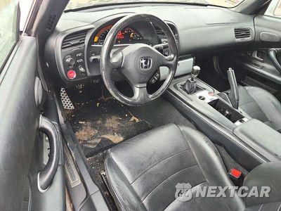 Zdjęcie 8 z 12 samochodu: 2005 HONDA S2000 VIN:JHMAP21485S001002 - miniatura