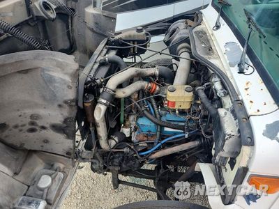 Zdjęcie 11 z 12 samochodu: 2002 INTERNATIONAL 4000 4700 VIN:1HTSCABM62H410928 - miniatura