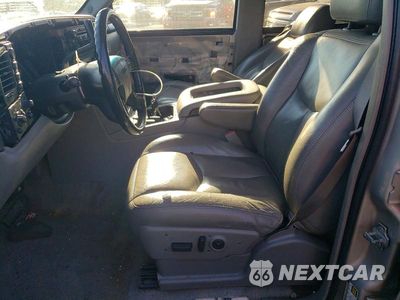Zdjęcie 7 z 13 samochodu: 2005 GMC YUKON XL K1500 VIN:3GKFK16Z95G290150 - miniatura