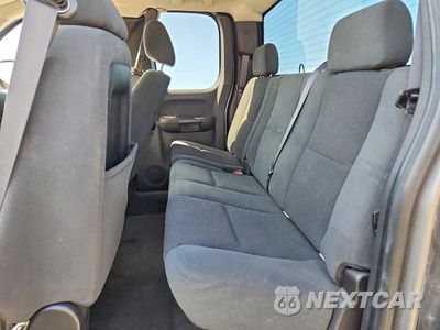 Zdjęcie 10 z 12 samochodu: 2008 GMC SIERRA C1500 VIN:2GTEC19C381101999 - miniatura