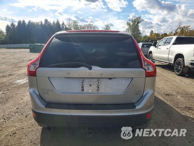 Zdjęcie 6 z 13 samochodu: 2013 VOLVO XC60 T6 VIN:YV4902DZ6D2395515 - miniatura