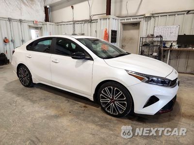 Czwarte zdjęcie samochodu z boku: 2023 KIA FORTE GT VIN:3KPF44AC7PE519417 - miniatura