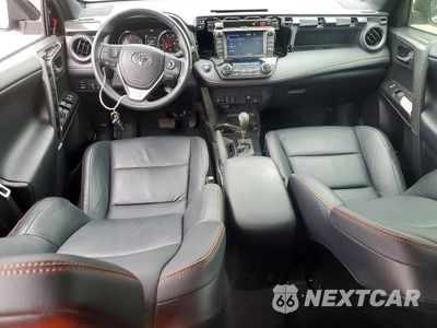 Zdjęcie 8 z 13 samochodu: 2017 TOYOTA RAV4 SE VIN:2T3NFREV0HW358607 - miniatura