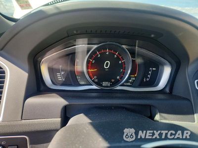 Zdjęcie 9 z 13 samochodu: 2017 VOLVO XC60 T5 INSCRIPTION VIN:YV440MRU5H2164274 - miniatura