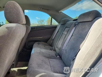 Zdjęcie 10 z 12 samochodu: 2002 TOYOTA CAMRY LE VIN:4T1BE32K42U058050 - miniatura