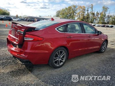 Trzecie zdjęcie samochodu z tyłu: 2020 FORD FUSION TITANIUM VIN:3FA6P0RU5LR182543 - miniatura