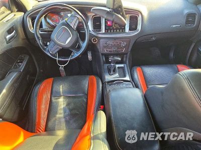 Zdjęcie 8 z 11 samochodu: 2017 DODGE CHARGER R/T VIN:2C3CDXCT8HH542202 - miniatura