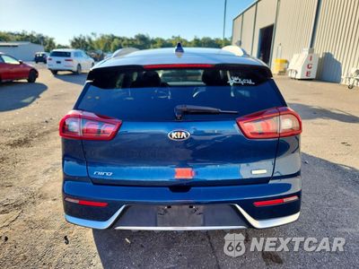 Zdjęcie 6 z 14 samochodu: 2017 KIA NIRO LX VIN:KNDCB3LC0H5074872 - miniatura