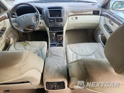 Zdjęcie 8 z 12 samochodu: 2003 LEXUS LS 430 VIN:JTHBN30F930111911 - miniatura