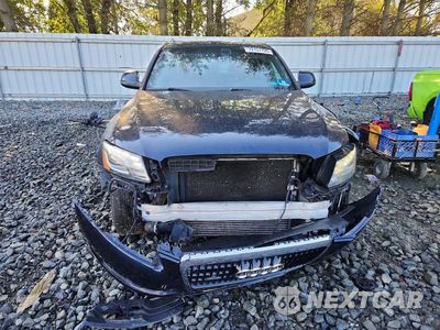 Piąte zdjęcie samochodu w środku: 2011 AUDI Q5 PREMIUM PLUS VIN:WA1LFAFP0BA009956 - miniatura
