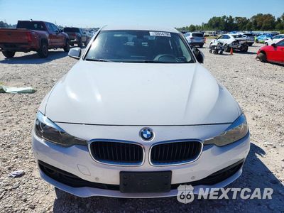 Piąte zdjęcie samochodu w środku: 2017 BMW 320 I VIN:WBA8A9C54HK619466 - miniatura