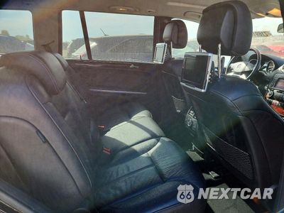 Zdjęcie 11 z 13 samochodu: 2010 MERCEDES-BENZ GL 550 4MATIC VIN:4JGBF8GE8AA600845 - miniatura