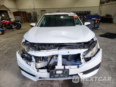 Piąte zdjęcie samochodu w środku: 2017 HONDA CIVIC EX VIN:19XFC2F79HE229815 - miniatura