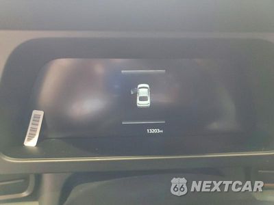 Zdjęcie 9 z 13 samochodu: 2026 HYUNDAI ELANTRA SEL SPORT VIN:KMHLM4DG2TU186195 - miniatura
