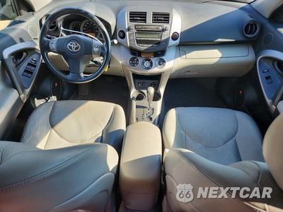 Zdjęcie 8 z 13 samochodu: 2007 TOYOTA RAV4 LIMITED VIN:JTMBK31V375032582 - miniatura